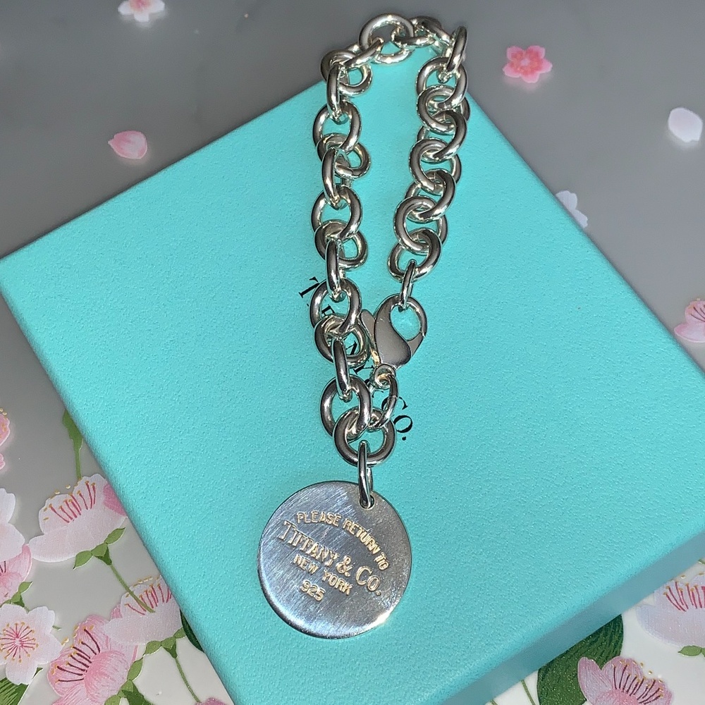 ‼️SOLD FREE Shipping 💯Auth Tiffany & Co. Bracelet - Picture 3 of 6